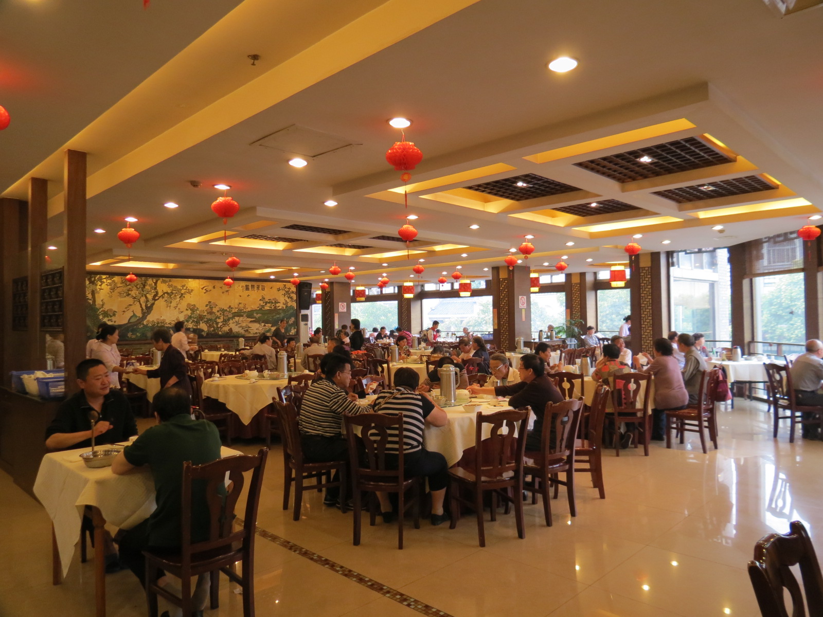 飯店廚房設(shè)計有哪些注意事項